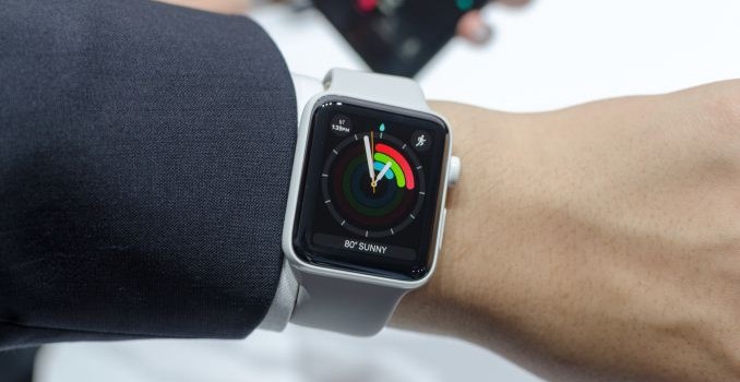 Hands On With the Apple Watch Series 2