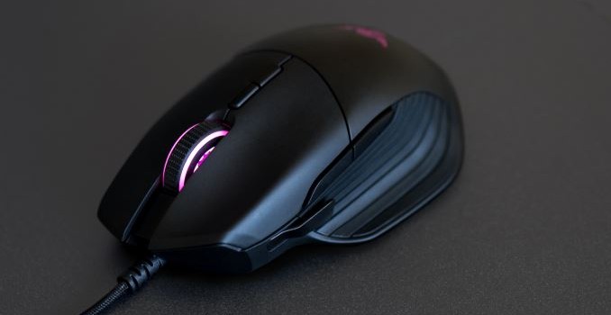 Razer Reveals Basilisk Mouse: Made for First Person Shooters