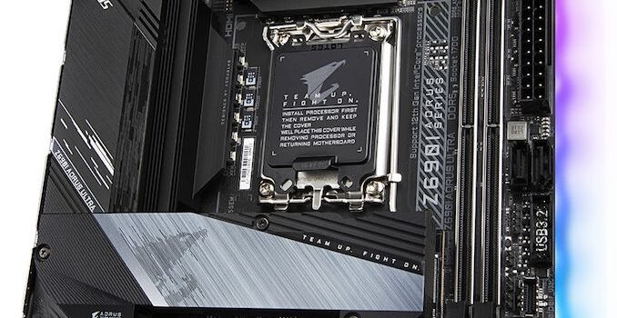 GIGABYTE Issues Recall on Z690I Aorus Ultra Motherboards, Citing PCIe Gen 4 Issues
