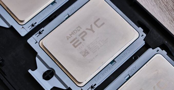 AMD's EPYC 7003 "Milan" Receives Extended Lifecycle: Availability To 2026 With 6 New SKUs