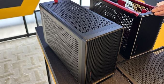 Antec's 'Performance 1M' Mini-ITX Chassis Can House a GeForce RTX 4090